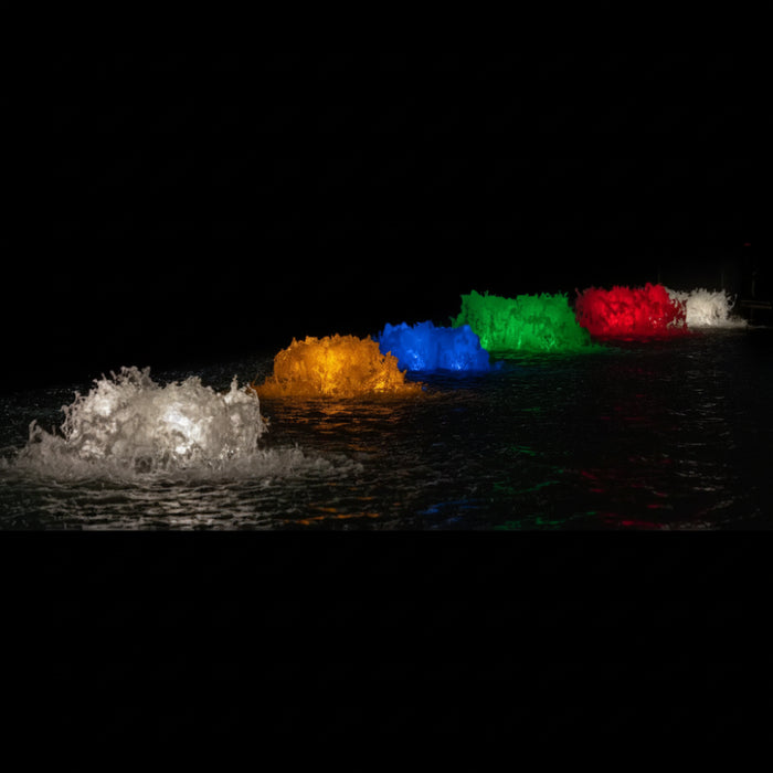 kasco_surface_aerators_in_water_with_waterglow_lighting