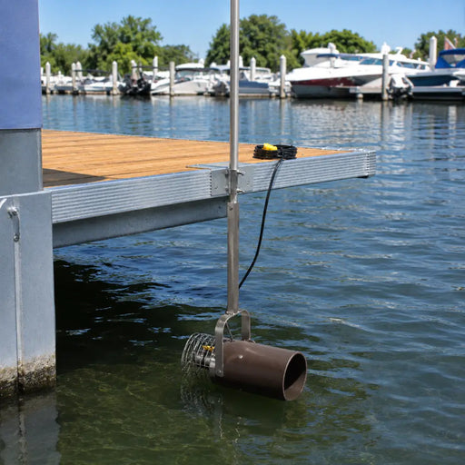 scott_aerator_aquasweep_muck_blaster_dock_mounted_water_circulator